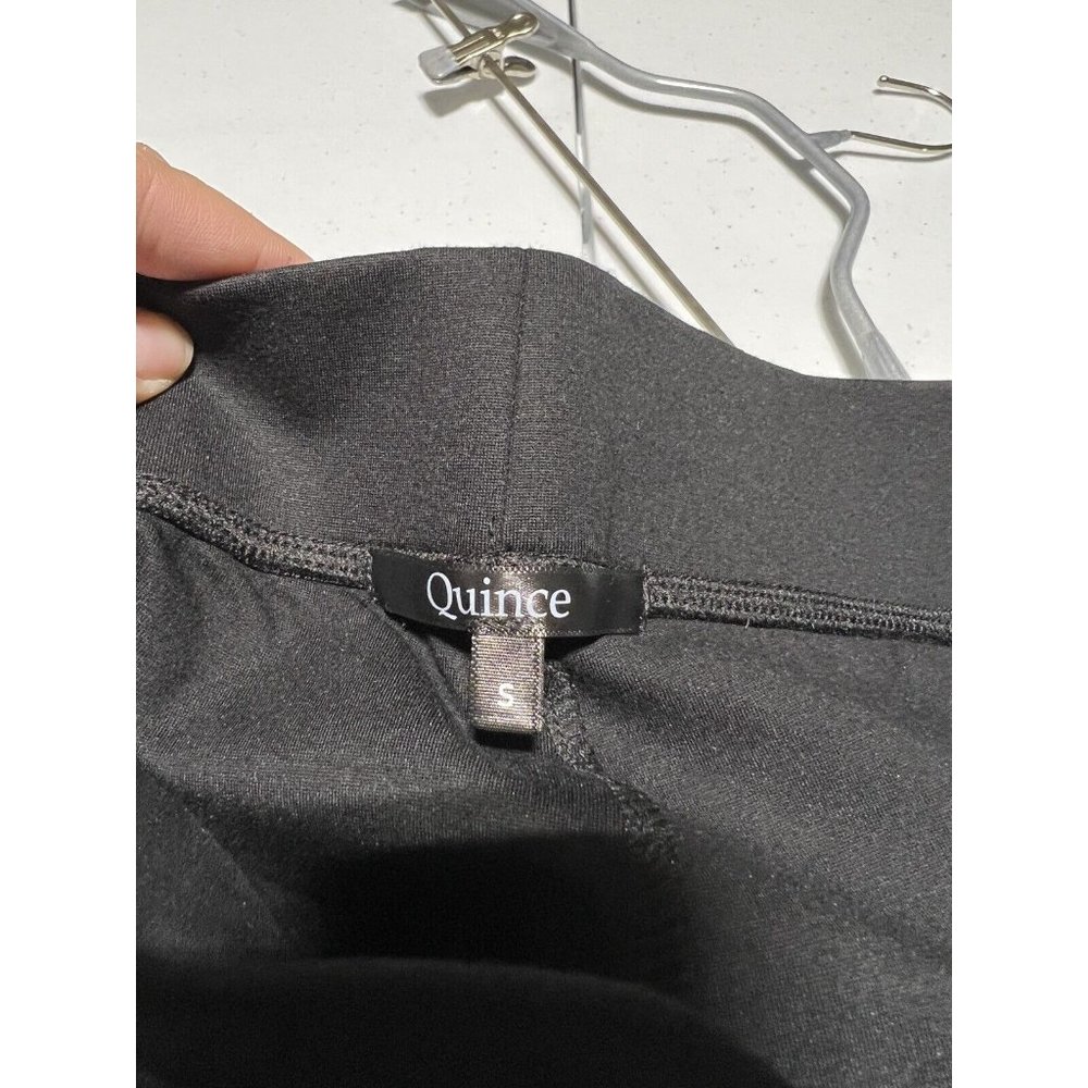 Quince Women's Black Ultra-Stretch Ponte Pants Skinny Leg sz S Petite 24" Career - Picture 4 of 8